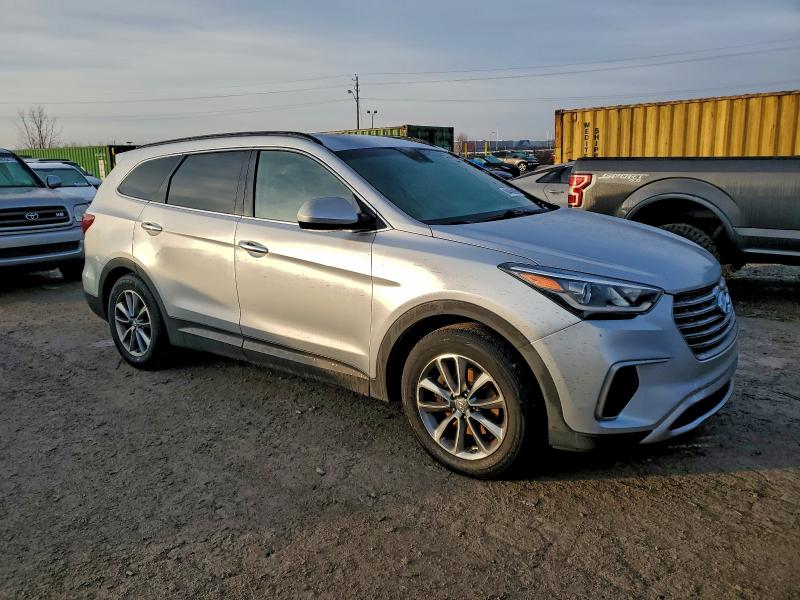 Фото 4 - HYUNDAI SANTA FE