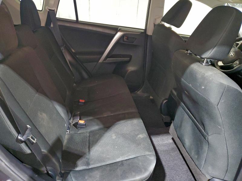 Фото 11 - TOYOTA RAV4