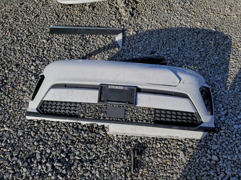 Фото 13 - HYUNDAI KONA