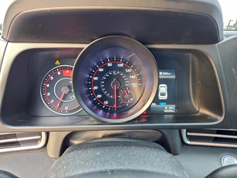 Фото 9 - HYUNDAI ELANTRA