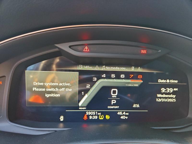 Фото 9 - AUDI Q7