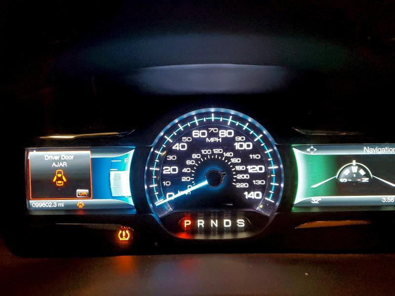 Фото 9 - FORD FLEX