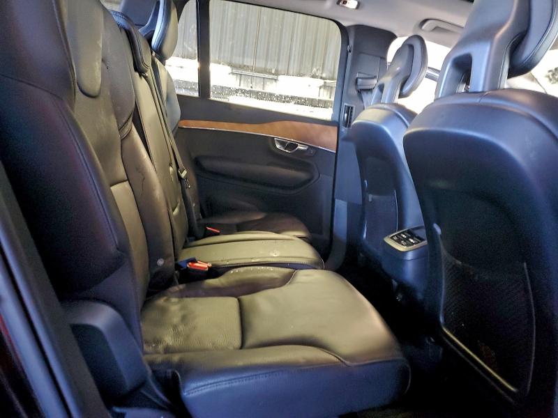 Фото 11 - VOLVO XC90