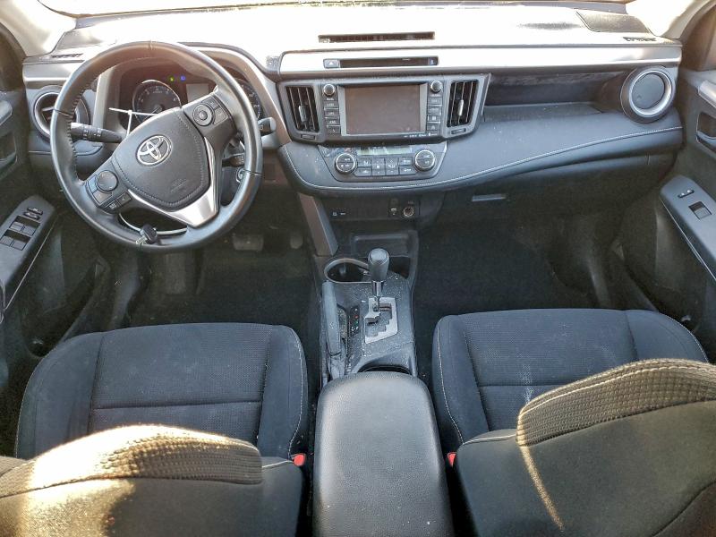 Фото 8 - TOYOTA RAV4