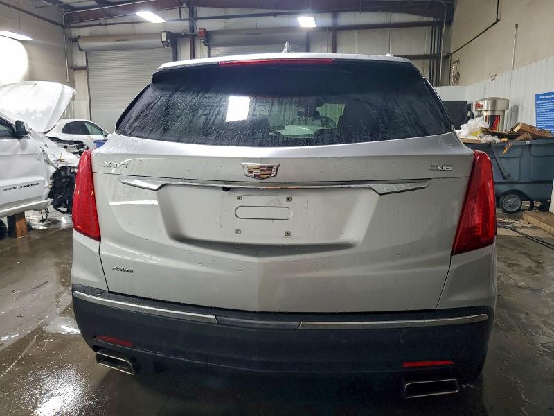 Фото 6 - CADILLAC XT5