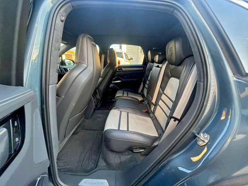 Фото 7 - PORSCHE CAYENNE