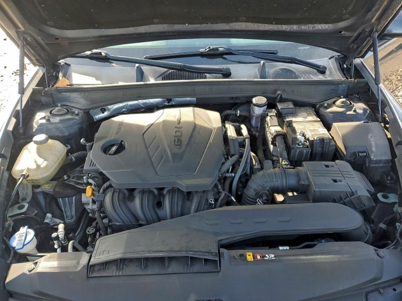 Фото 11 - HYUNDAI SONATA