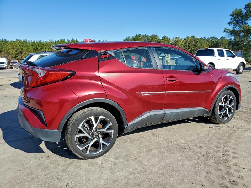 Фото 3 - TOYOTA C-HR