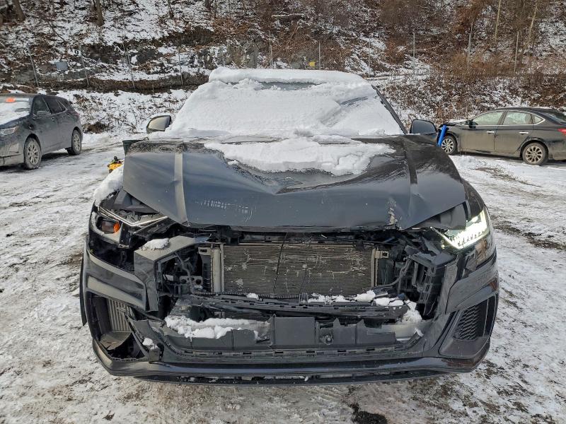 AUDI Q8 2023 VIN WA1FVBF1XPD004352