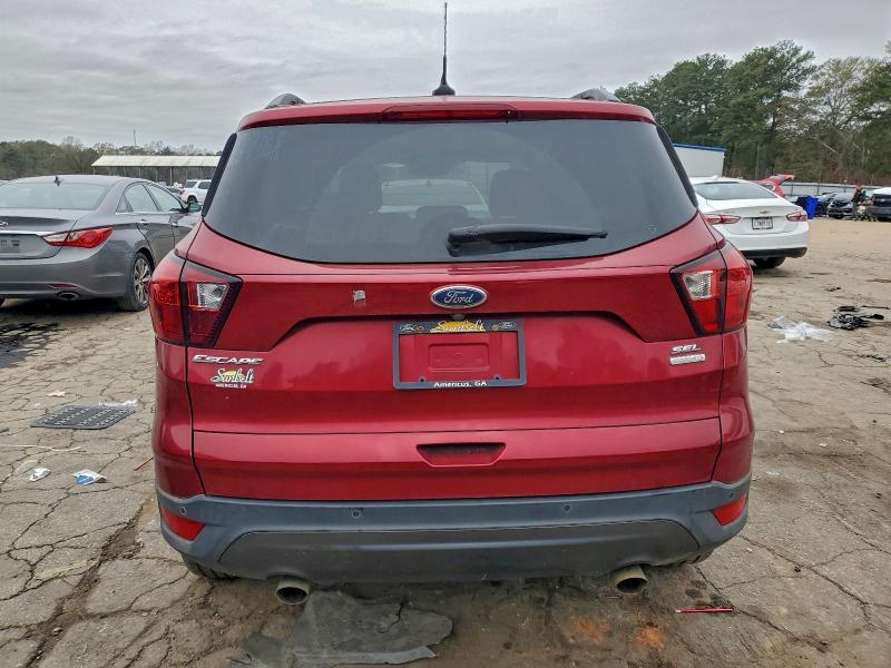 Фото 6 - FORD ESCAPE