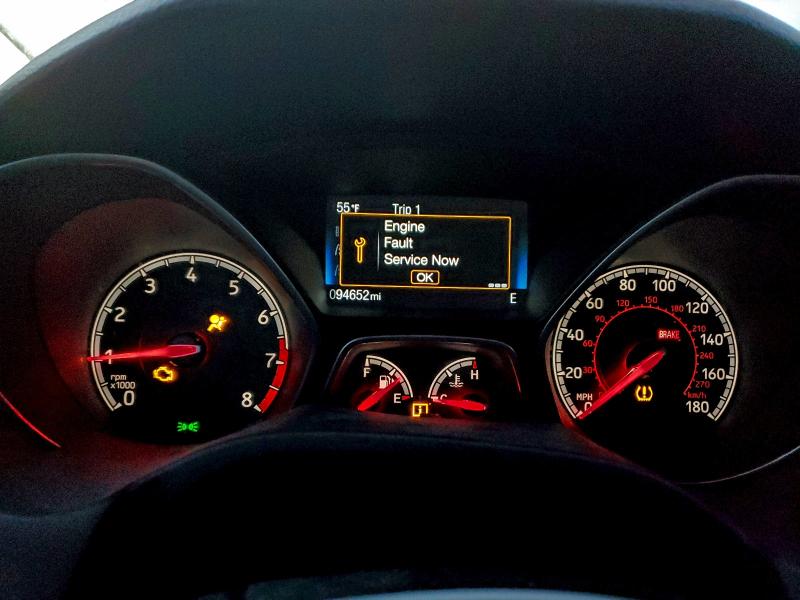 Фото 9 - FORD FOCUS