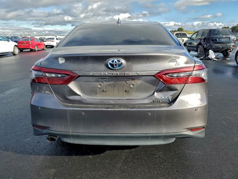 Фото 6 - TOYOTA CAMRY