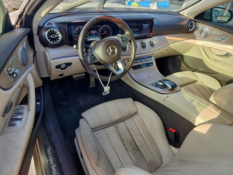 Фото 8 - MERCEDES-BENZ E-CLASS