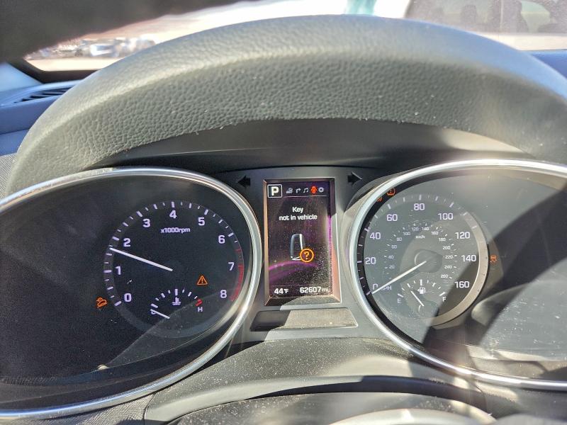 Фото 9 - HYUNDAI SANTA FE