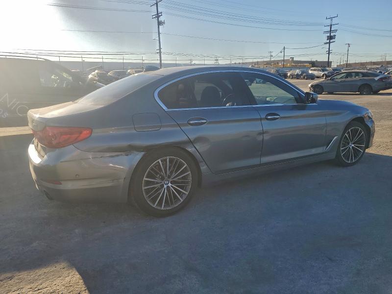 Фото 3 - BMW 5 SERIES