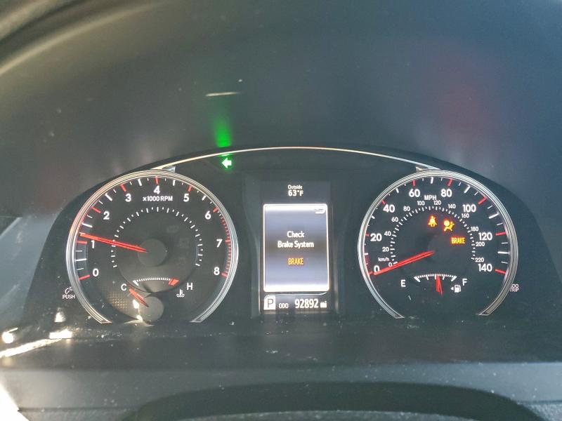 Фото 9 - TOYOTA CAMRY