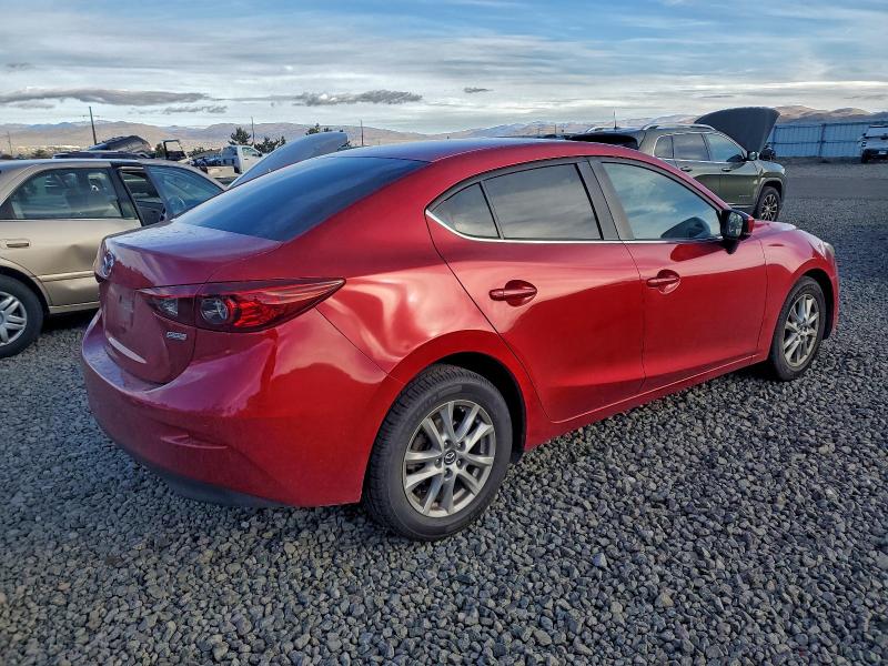 Фото 3 - MAZDA 3