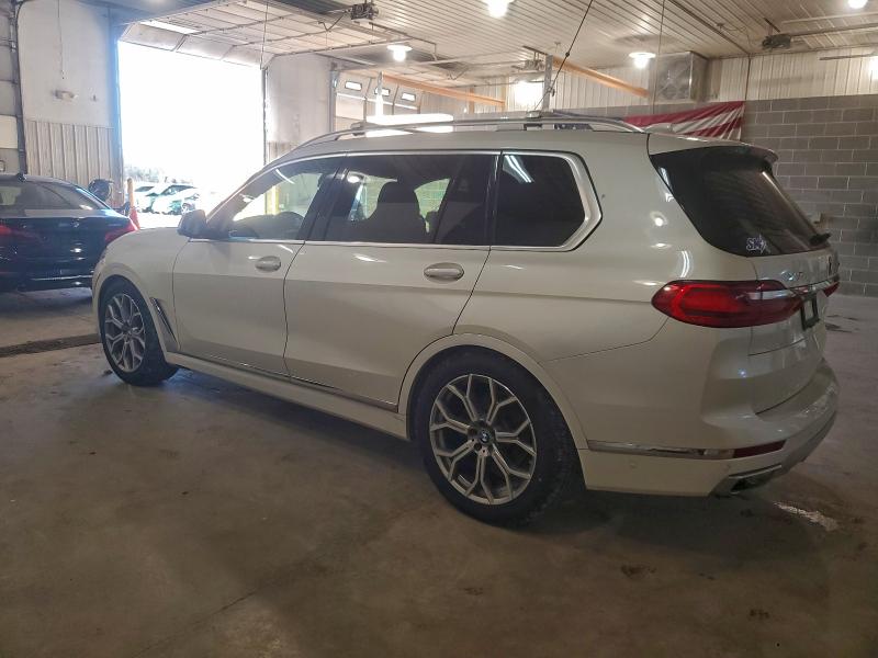 Фото 2 - BMW X7