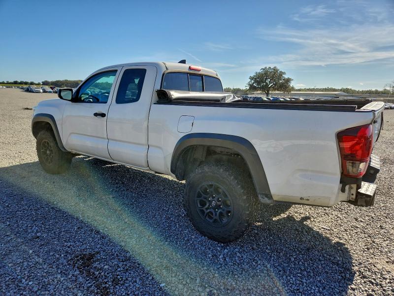 Фото 2 - TOYOTA TACOMA