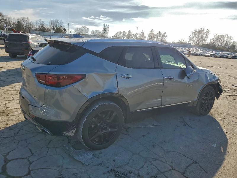 Фото 3 - CHEVROLET BLAZER