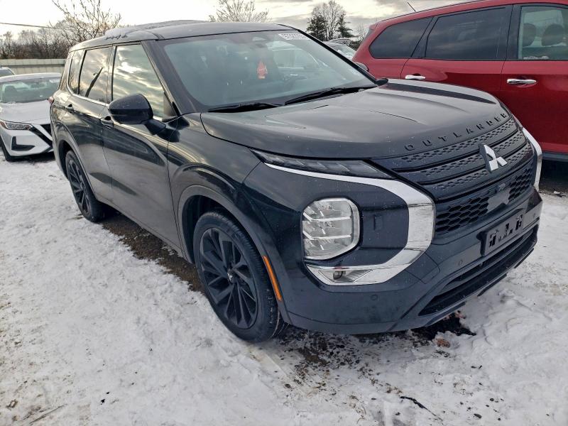 Фото 4 - MITSUBISHI OUTLANDER