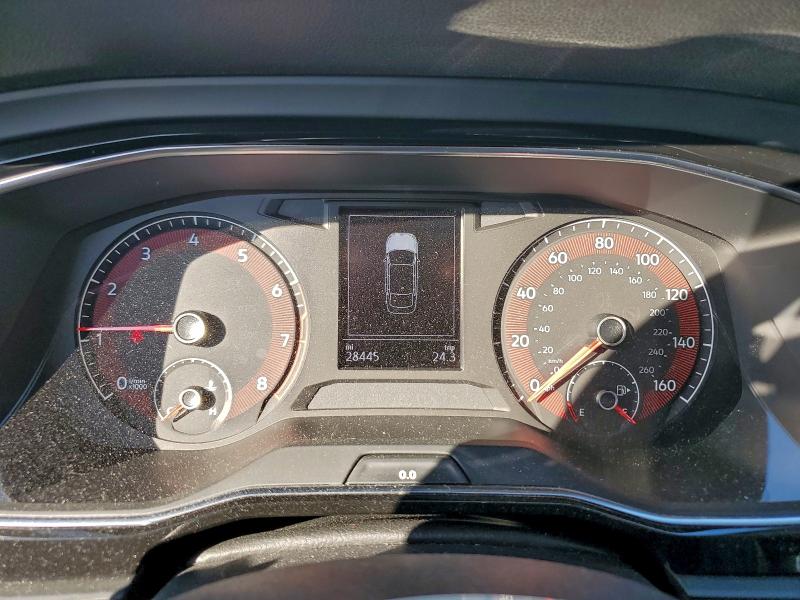 Фото 9 - VOLKSWAGEN JETTA