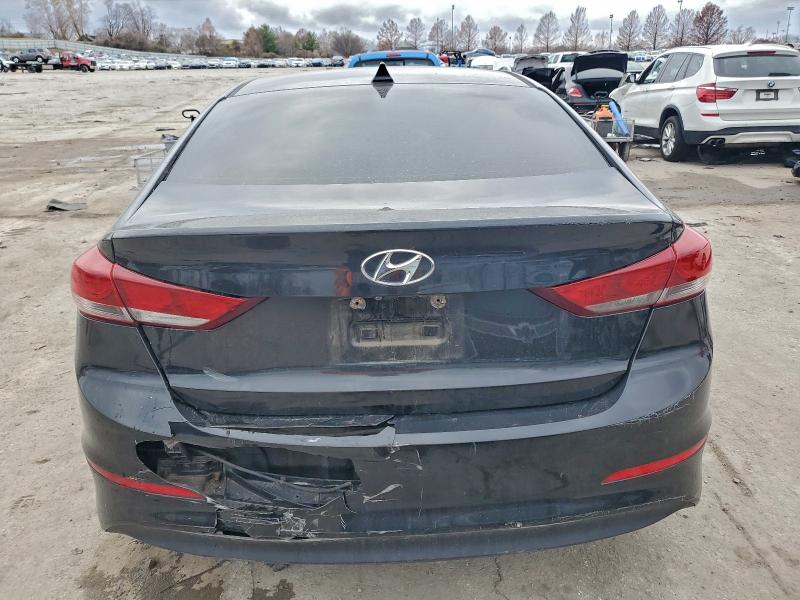 Фото 6 - HYUNDAI ELANTRA