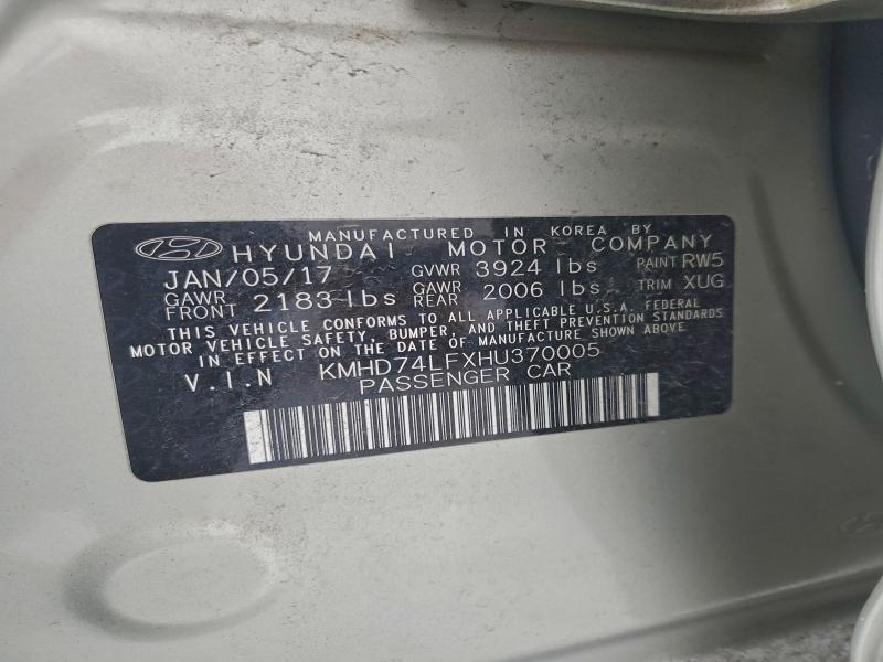 Фото 12 - HYUNDAI ELANTRA