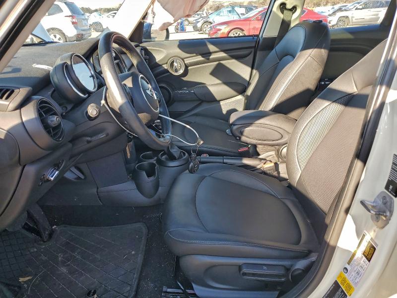 Фото 7 - MINI COOPER