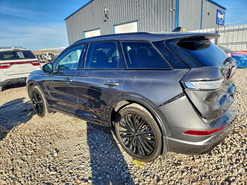 Фото 2 - LINCOLN CORSAIR