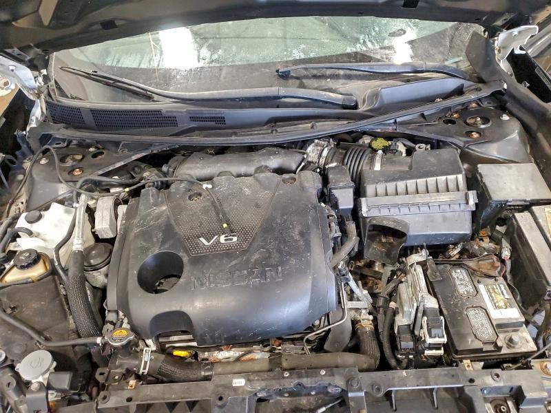 Фото 11 - NISSAN MAXIMA