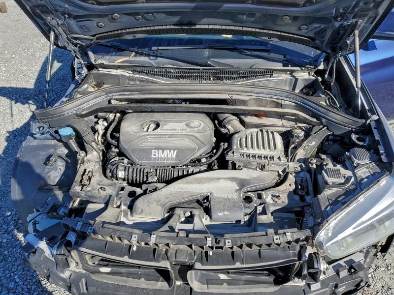 Фото 12 - BMW X1