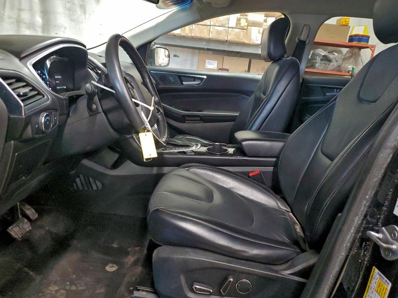 Фото 7 - FORD EDGE