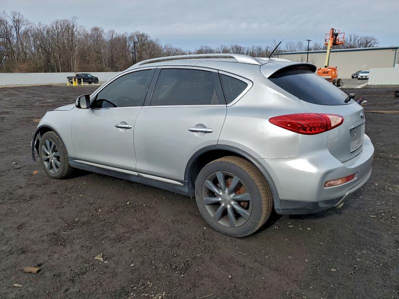 Фото 2 - INFINITI QX50