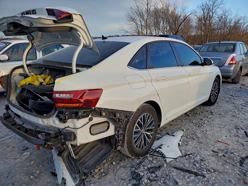 Фото 3 - VOLKSWAGEN JETTA