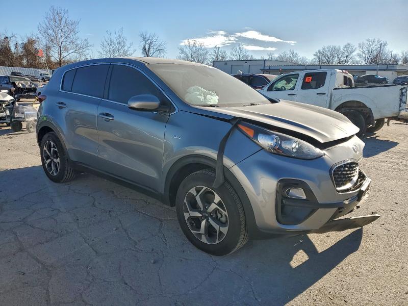 Фото 4 - KIA SPORTAGE