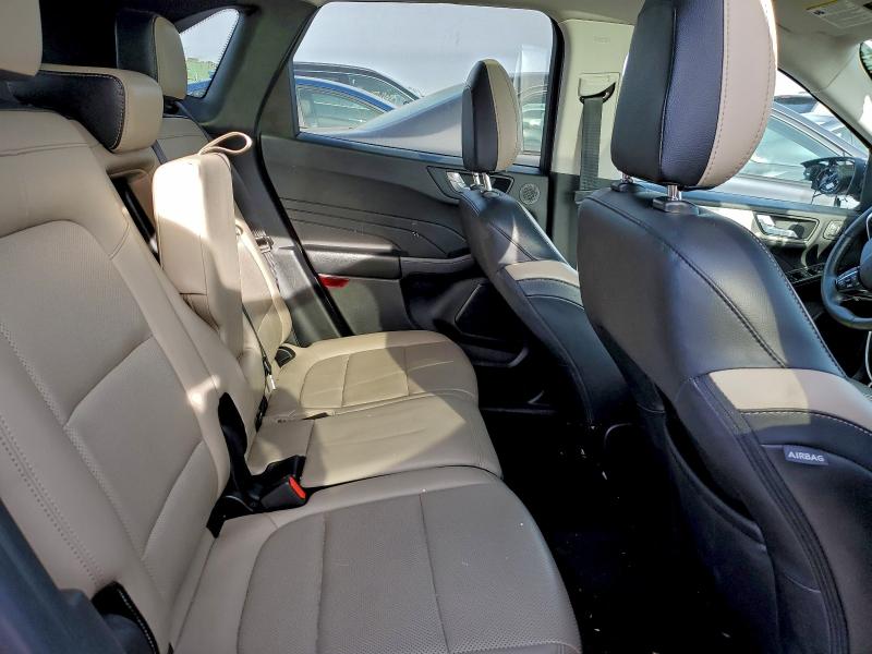 Фото 10 - FORD ESCAPE