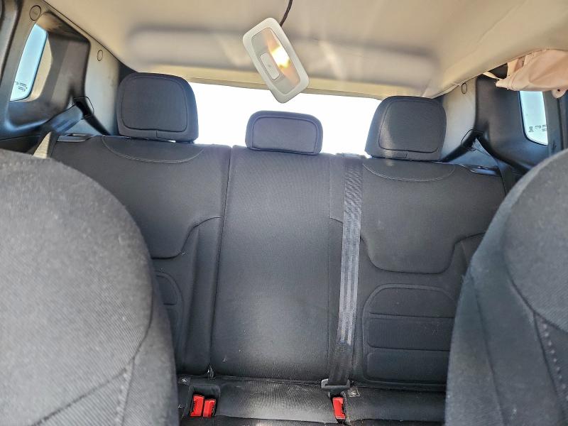 Фото 10 - JEEP RENEGADE