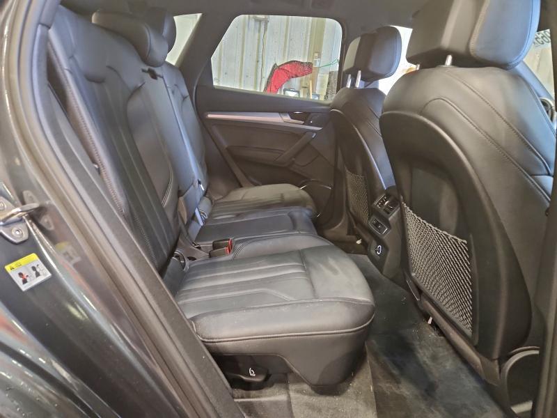 Фото 11 - AUDI Q5