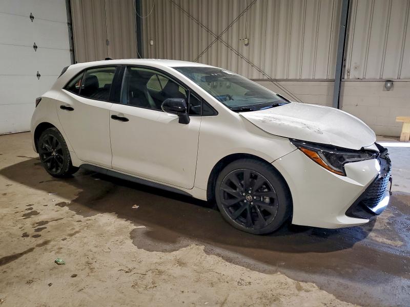 Фото 4 - TOYOTA COROLLA