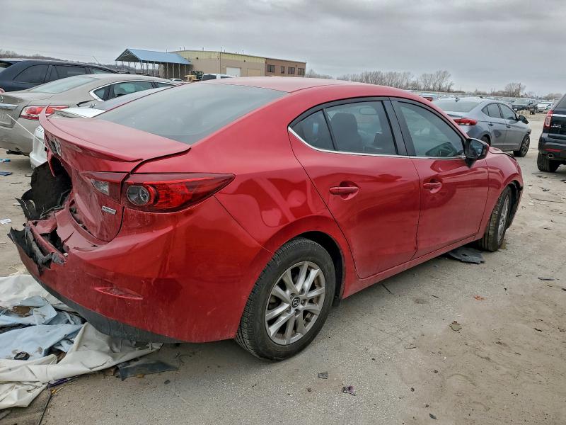 Фото 3 - MAZDA 3