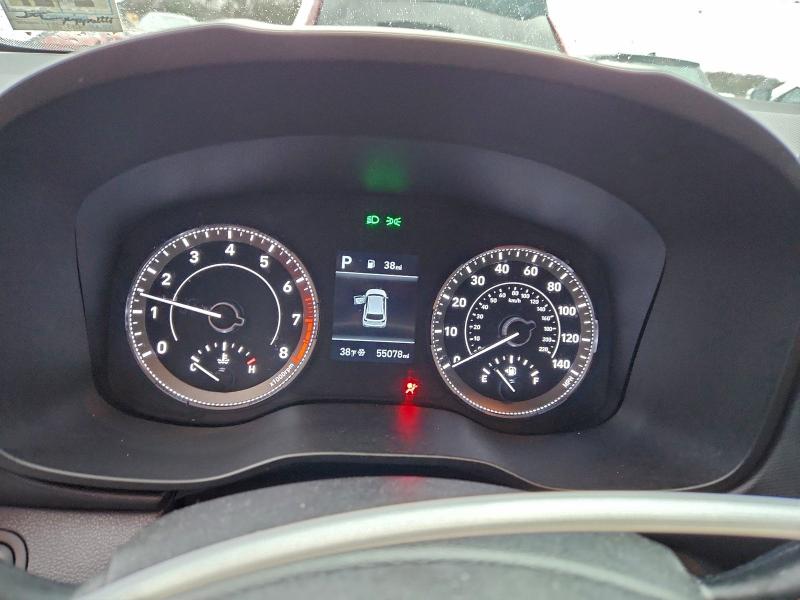 Фото 9 - HYUNDAI VENUE