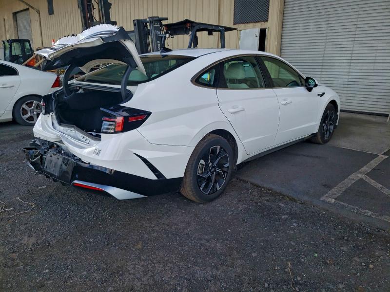 Фото 3 - HYUNDAI SONATA