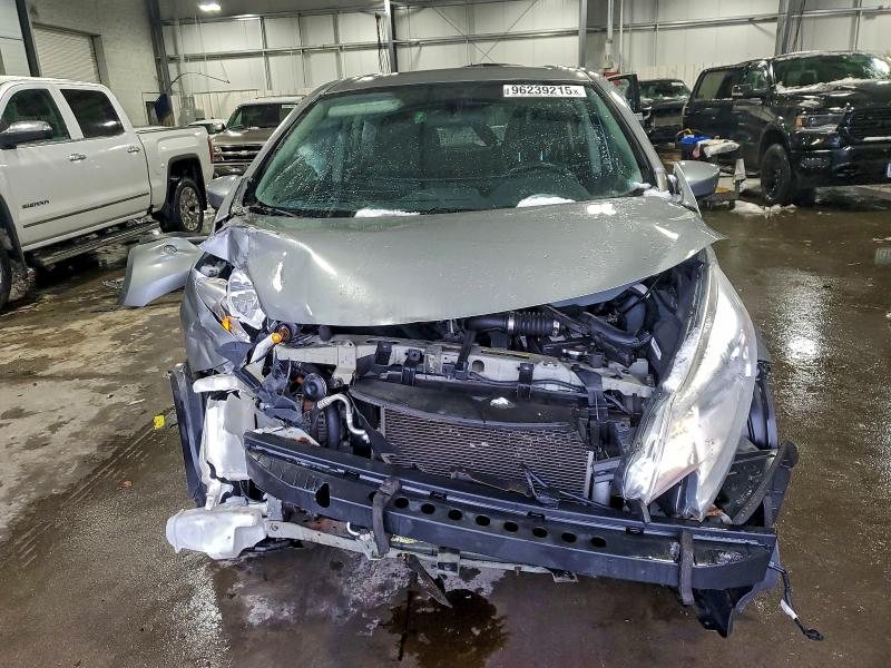 Фото 5 - NISSAN VERSA