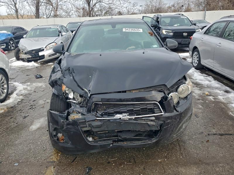 Фото 5 - CHEVROLET SONIC