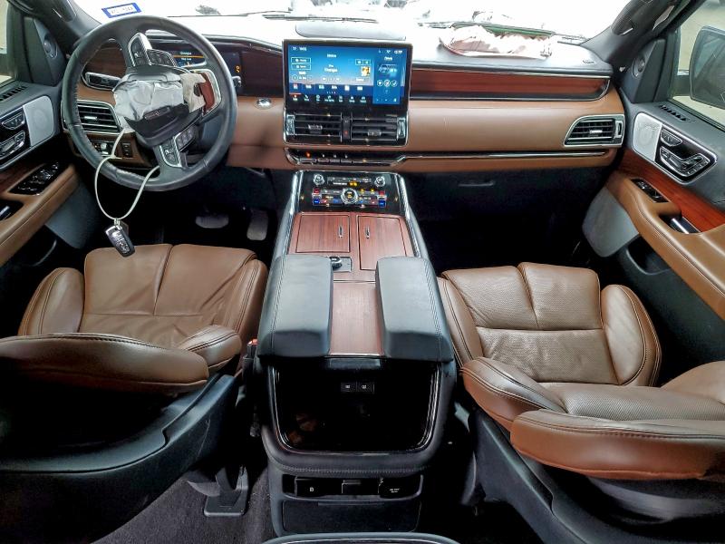 Фото 8 - LINCOLN NAVIGATOR