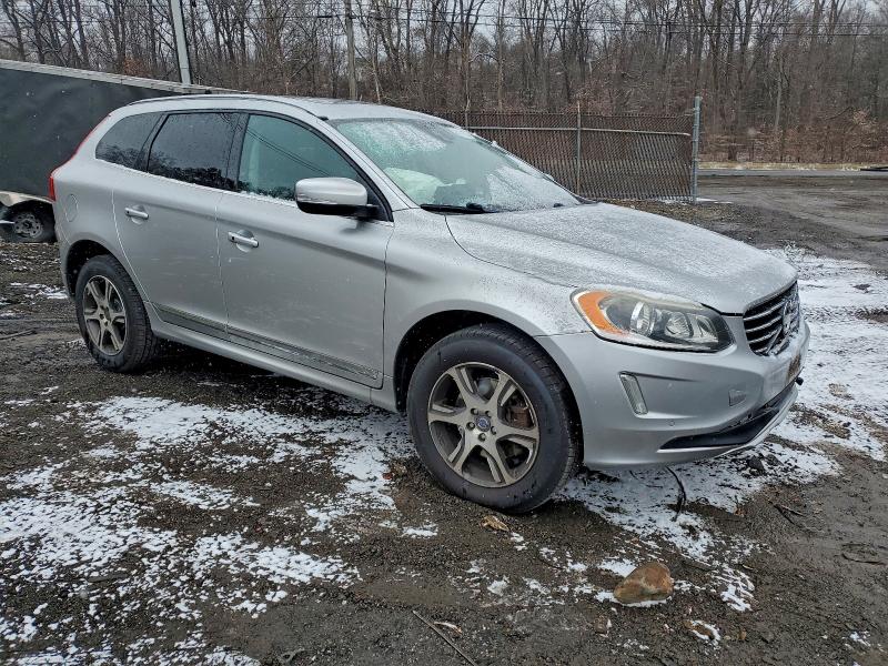 Фото 4 - VOLVO XC60