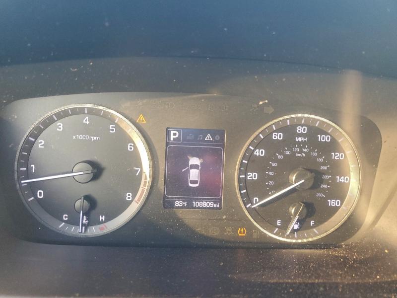 Фото 9 - HYUNDAI SONATA