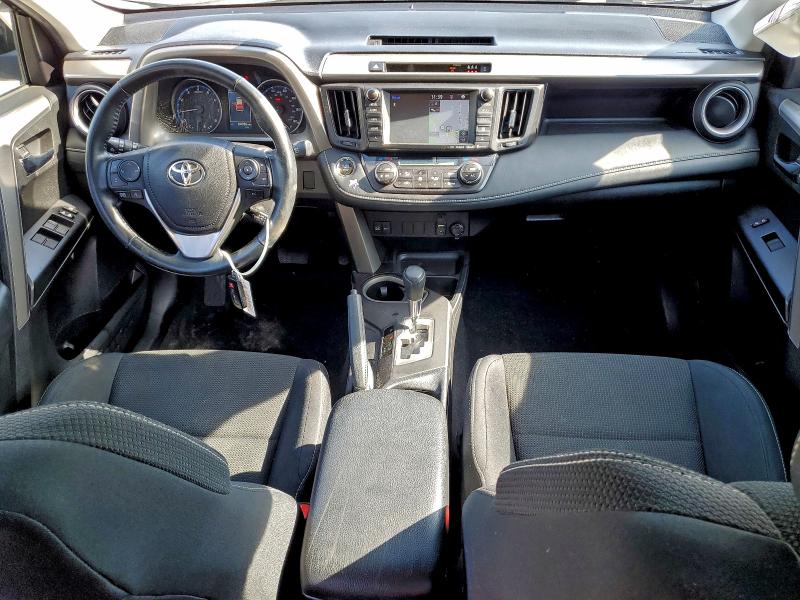 Фото 8 - TOYOTA RAV4