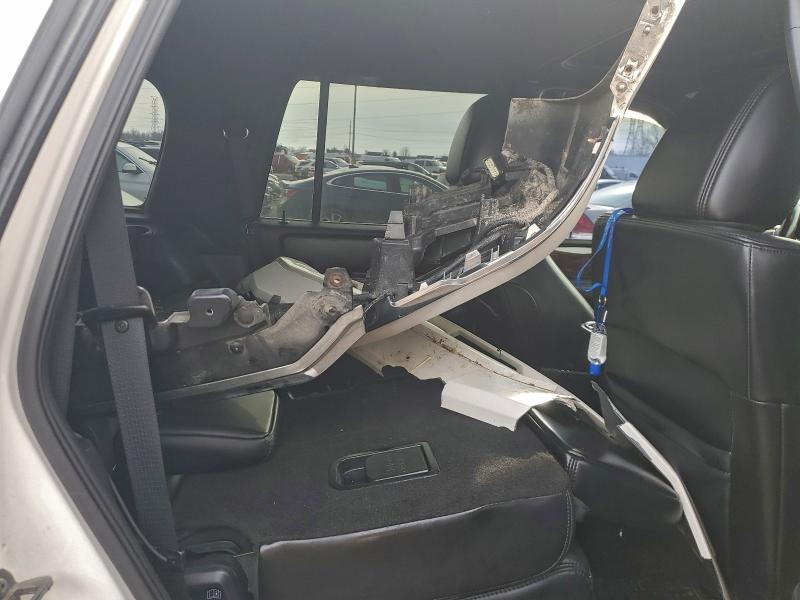 Фото 11 - LINCOLN NAVIGATOR